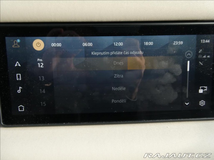 Land Rover Defender 3,0 D200 110 SE,1maj,DPH, 2024