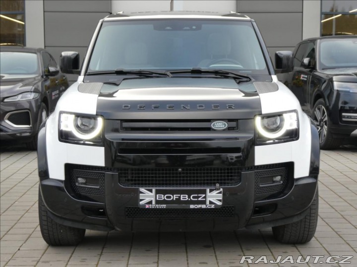 Land Rover Defender 3,0 D200 110 SE,1maj,DPH, 2024