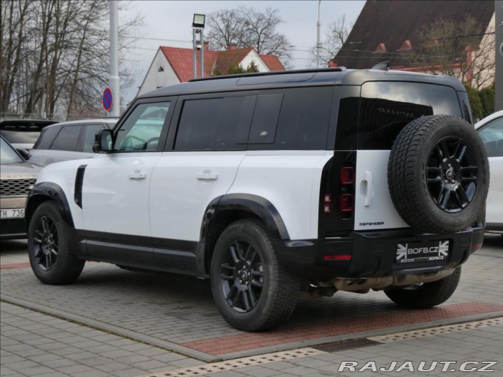 Land Rover Defender 3,0 D200 110 SE,1maj,DPH, 2024