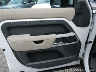 Land Rover Defender 3,0 D200 110 SE,1maj,DPH, 2024