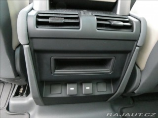 Land Rover Defender 3,0 D200 110 SE,1maj,DPH, 2024