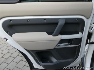 Land Rover Defender 3,0 D200 110 SE,1maj,DPH, 2024