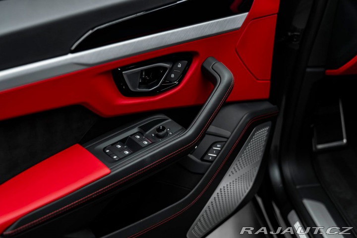 Lamborghini Urus 4.0 V8, B&O, Pano, Ma 1800