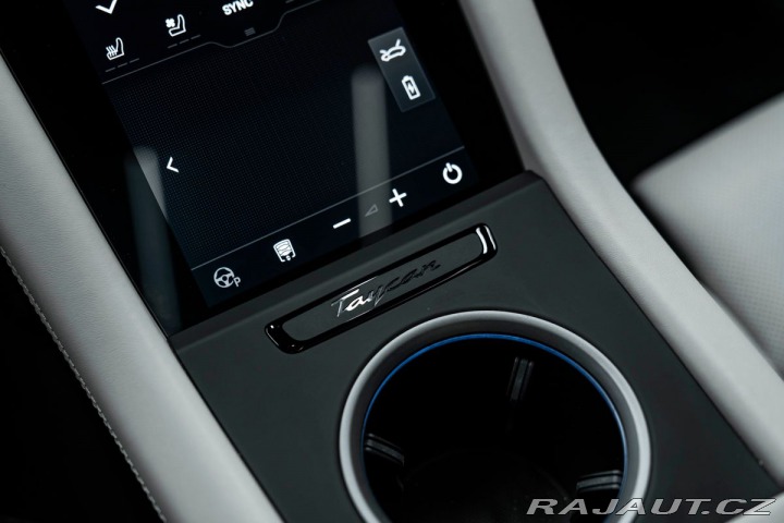 Porsche Taycan 4S, BOSE, PANO, HD MATRIX 2024