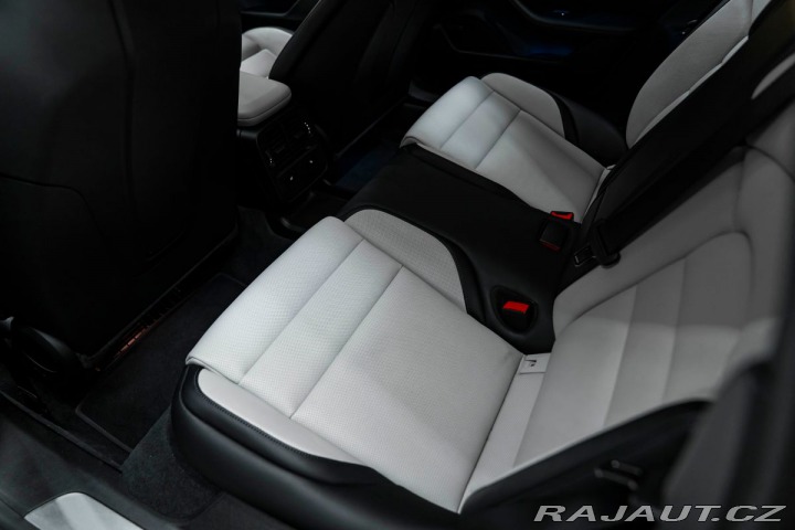 Porsche Taycan 4S, BOSE, PANO, HD MATRIX 2024