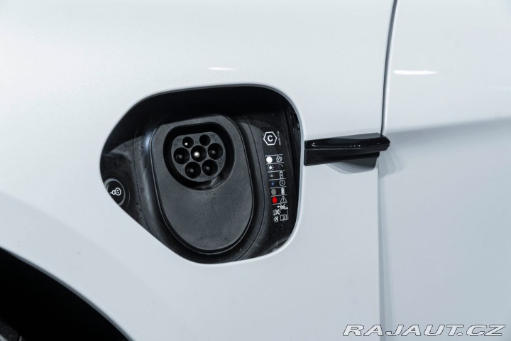 Porsche Taycan 4S, BOSE, PANO, HD MATRIX 2024