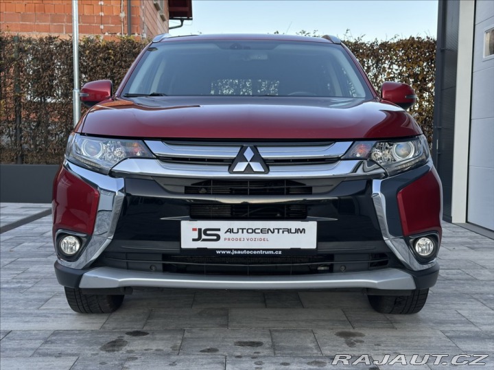 Mitsubishi Outlander 2,0 150PS  Edition 100 A/ 2017