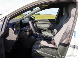 Volkswagen Golf 2,0 TDI R-line DSG Matrix 2021