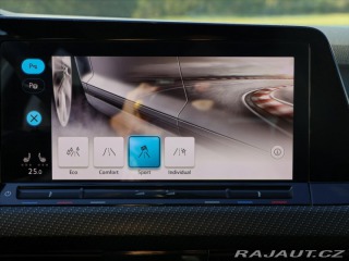 Volkswagen Golf 2,0 TDI R-line DSG Matrix 2021