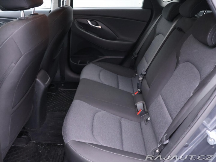 Hyundai i30 1,0 T-GDi Family Smart CZ 2022
