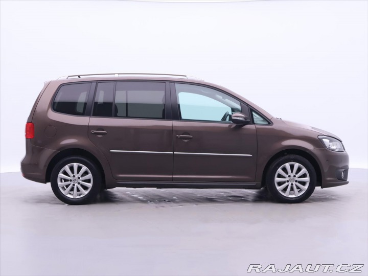 Volkswagen Touran 1,6 TDI Comfortline Panor 2011