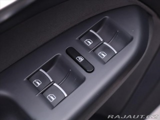 Volkswagen Touran 1,6 TDI Comfortline Panor 2011