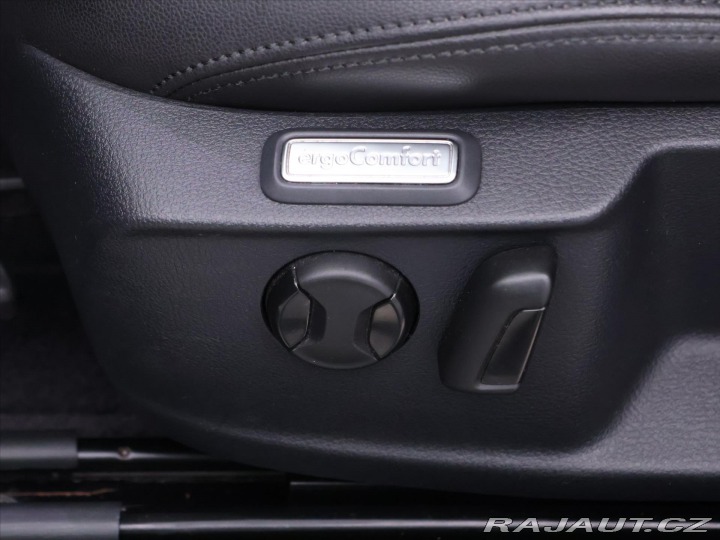 Volkswagen Passat 2,0 TDI DSG CZ Highline D 2018