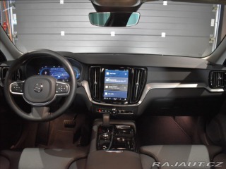 Volvo V60 T6 AWD Core 2025