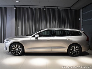 Volvo V60 T6 AWD Core 2025