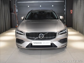 Volvo V60 T6 AWD Core 2025