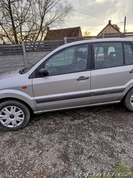 Ford Fusion 1,4   benzín 1800