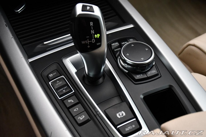 BMW X5 xDrive40d  K360°ACC ČR 2015