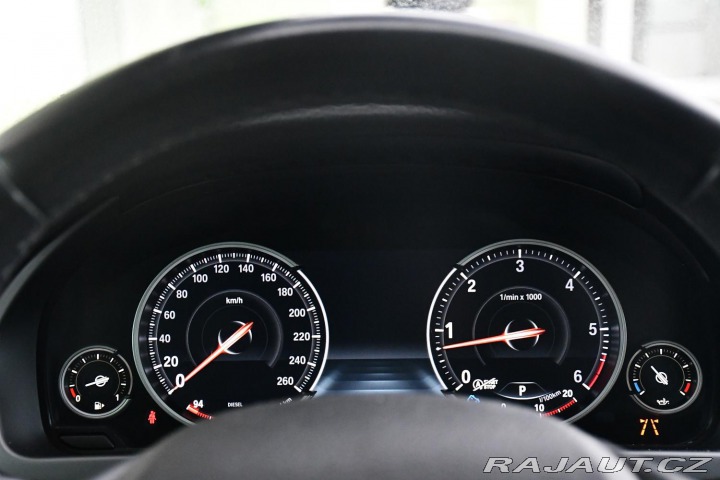 BMW X5 xDrive40d  K360°ACC ČR 2015