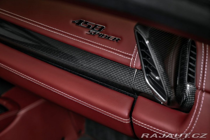 Ferrari 458 Spider 1800