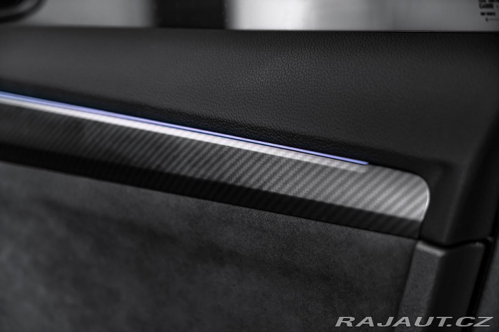 Škoda Superb 2,0 TSI Sportline DSG LED 2023