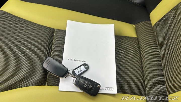 Audi A1 1.4TFSi 90kW*Pano*Alu*PDC 2011