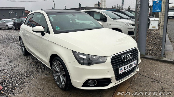 Audi A1 1.4TFSi 90kW*Pano*Alu*PDC 2011