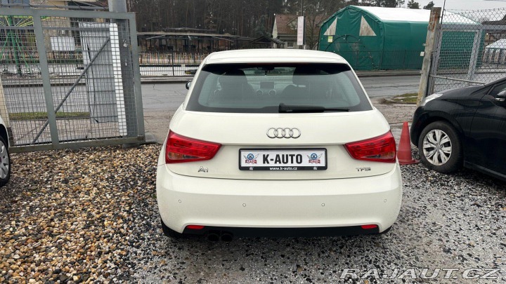 Audi A1 1.4TFSi 90kW*Pano*Alu*PDC 2011