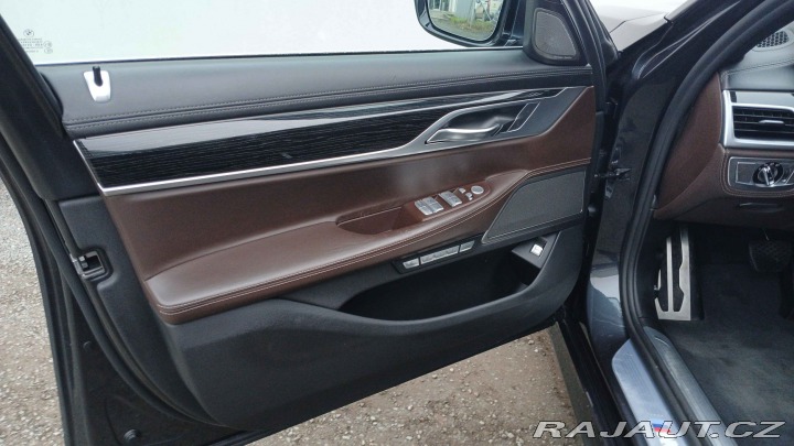 BMW 7 740d xDrive 2016