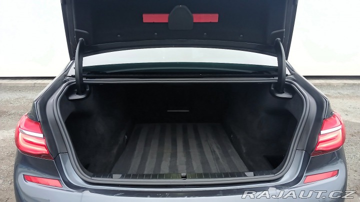 BMW 7 740d xDrive 2016