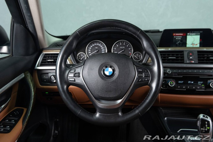 BMW 3 330e 135kW A/T8 2018