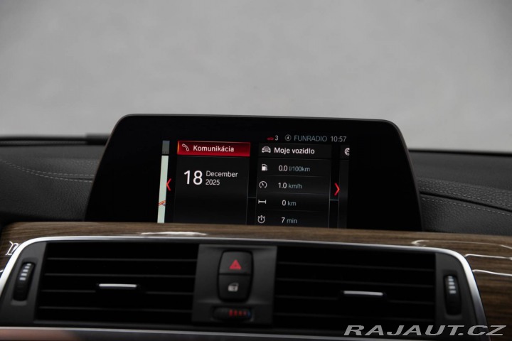 BMW 3 330e 135kW A/T8 2018