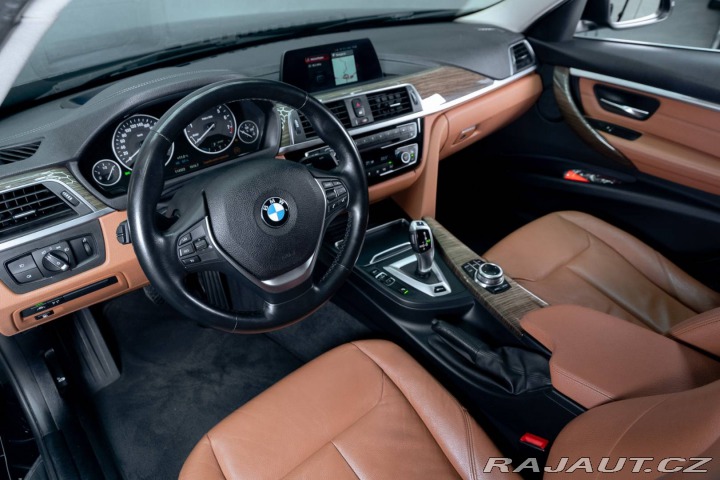 BMW 3 330e 135kW A/T8 2018