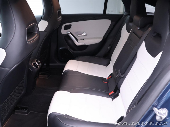 Mercedes-Benz CLA 2,0 35 AMG 225kW 4MATIC D 2020