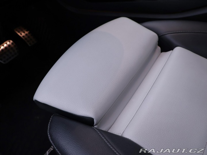 Mercedes-Benz CLA 2,0 35 AMG 225kW 4MATIC D 2020