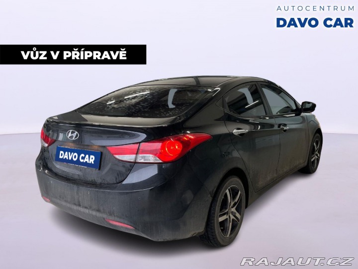 Hyundai Elantra 1,6 i 97kW CZ Comfort Kli 2013