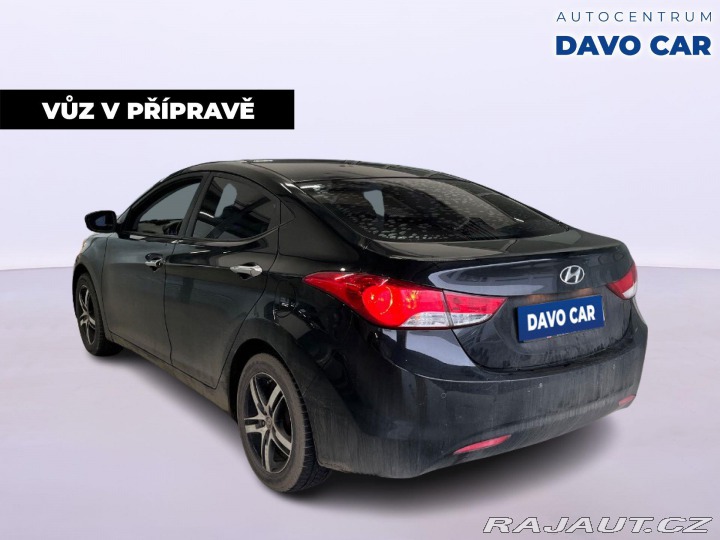 Hyundai Elantra 1,6 i 97kW CZ Comfort Kli 2013