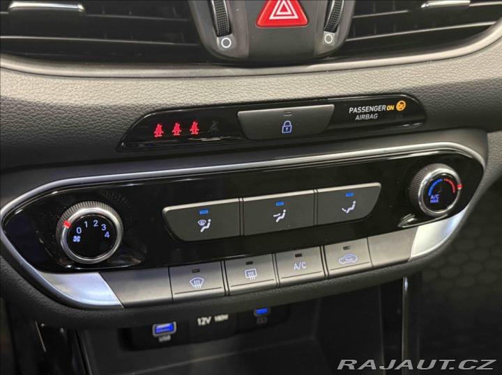 Hyundai i30 1,0 SMART 1.majitel 2024