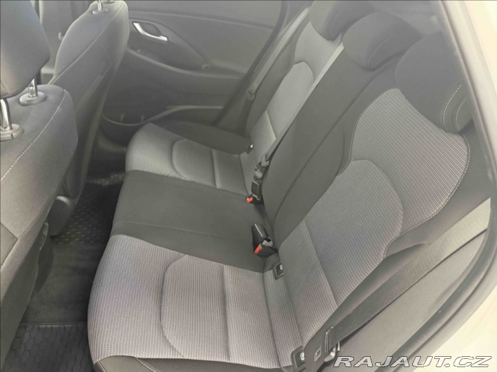 Hyundai i30 1,0 SMART 1800