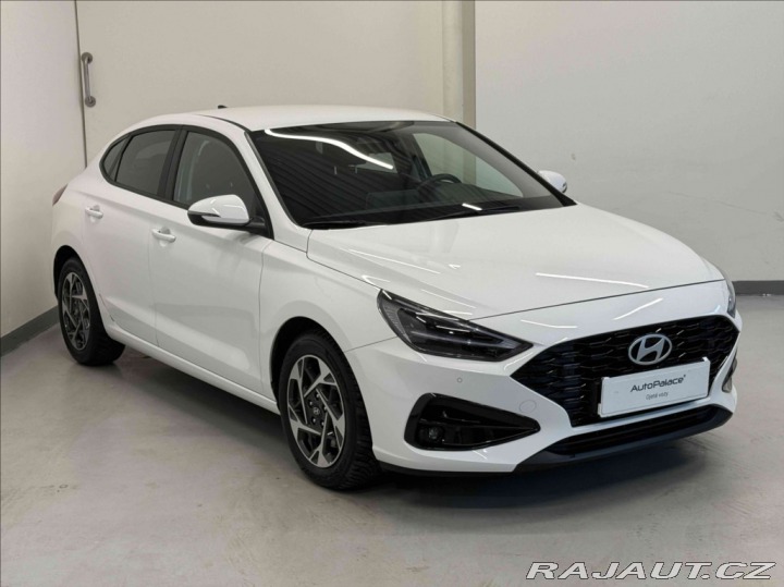 Hyundai i30 1,0 SMART CLIMATE, AUTOMA 2024