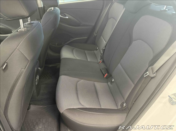 Hyundai i30 1,0 SMART CLIMATE, AUTOMA 2024