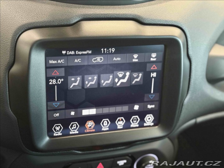 Jeep Renegade 1,5 MHEV AT 1.majitel 2023