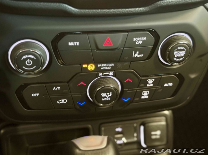 Jeep Renegade 1,5 MHEV 1.majitel 2023