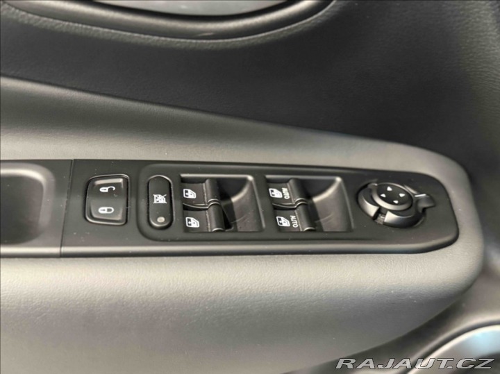 Jeep Renegade 1,5 MHEV 1.majitel 2023