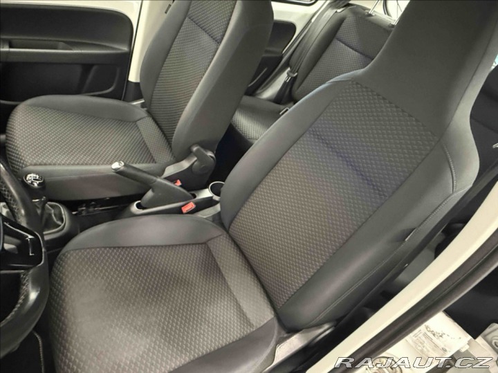 Volkswagen up! 1,0 2020