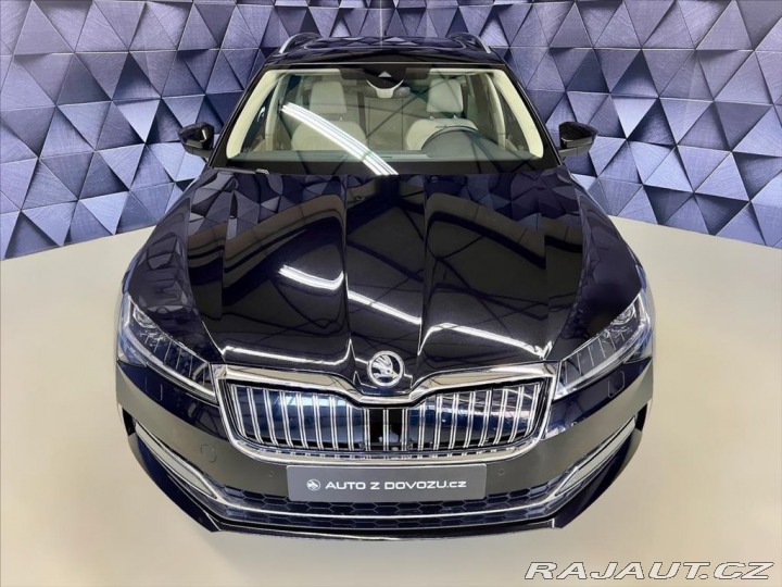 Škoda Superb TSI iV DSG L&K, MASÁŽ 2022