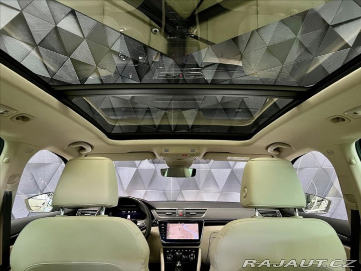 Škoda Superb 1.4 TSI iV DSG LAURIN&amp 2022