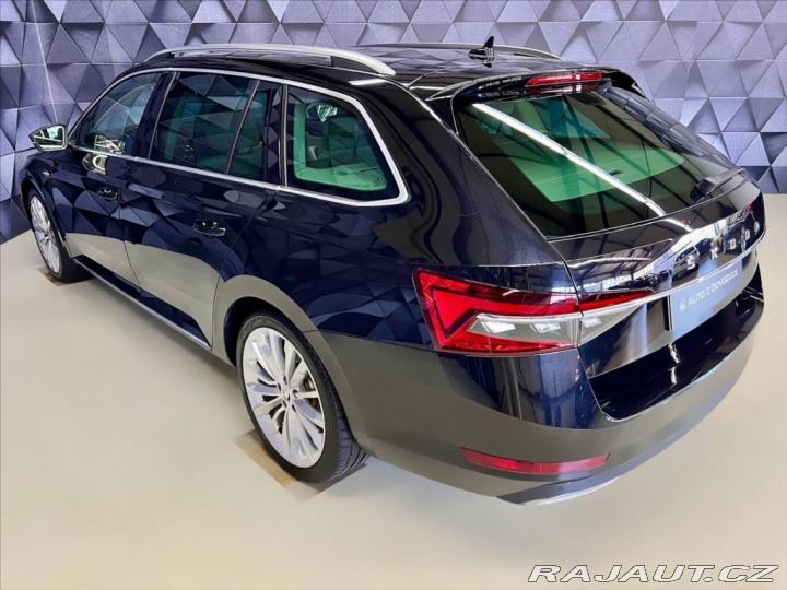 Škoda Superb TSI iV DSG L&K, MASÁŽ 2022
