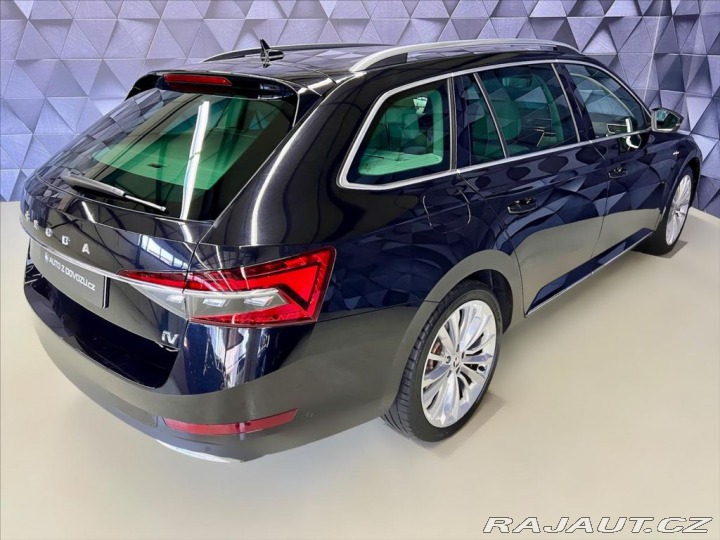 Škoda Superb TSI iV DSG L&K, MASÁŽ 2022