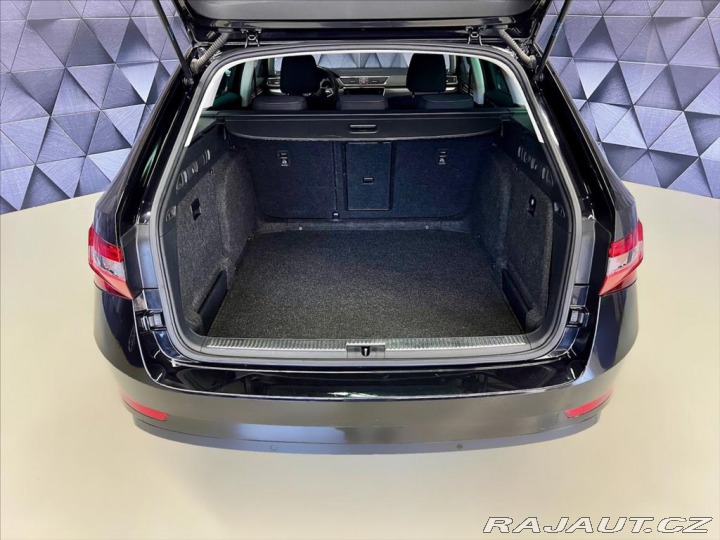 Škoda Superb 2.0 TDI DSG STYLE, ACC, N 2021